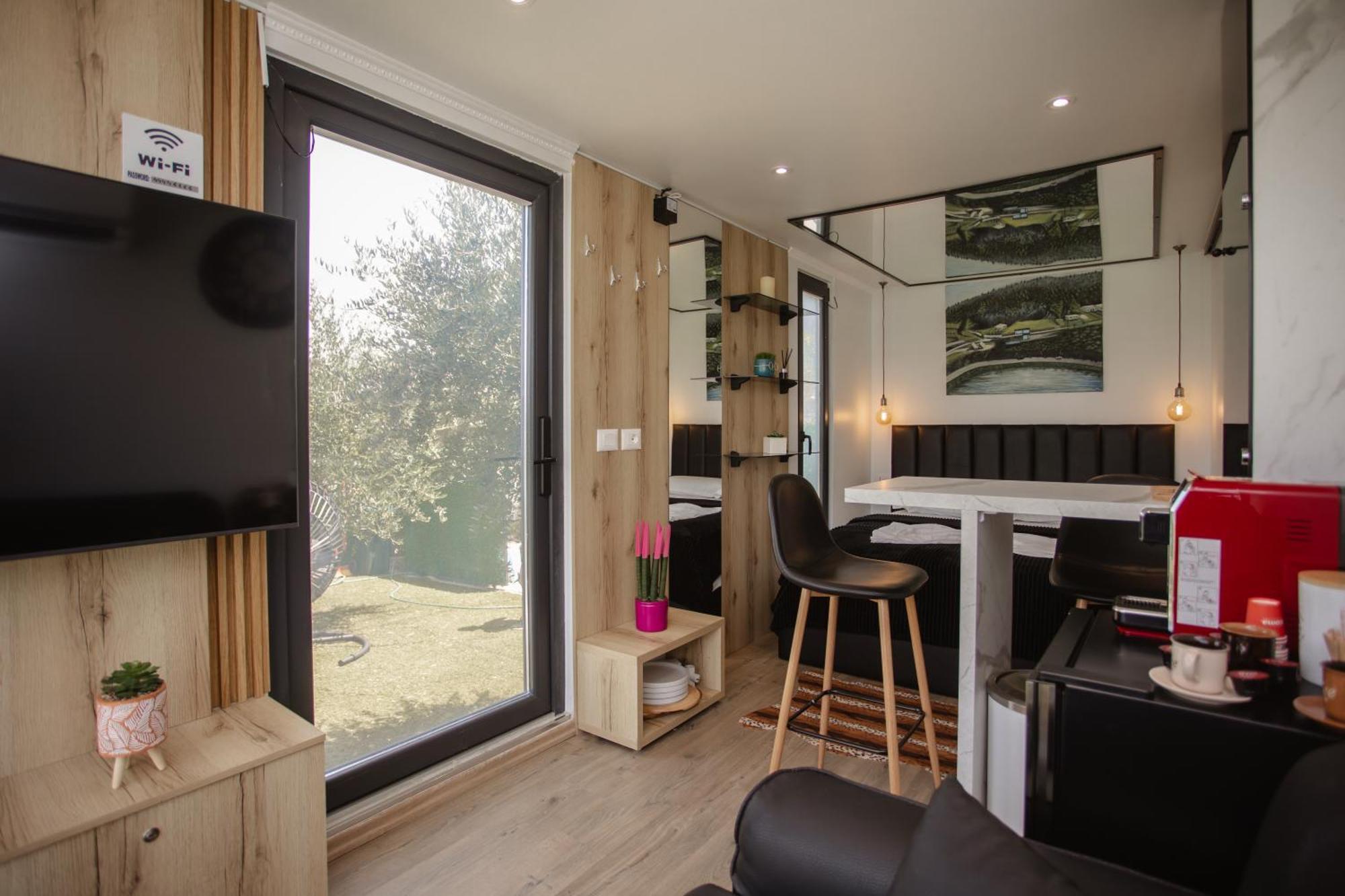 446 Tiny House Villa